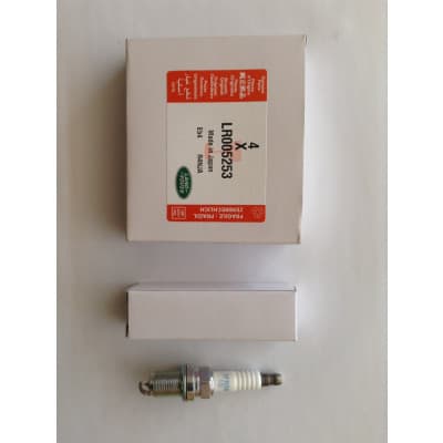 GENUINE LAND ROVER SPARK PLUGS LR005253 (SET OF 8PCS)